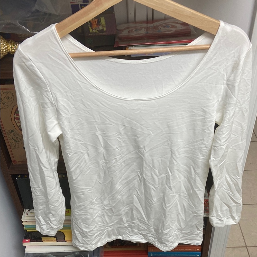 Uniqlo Heat Tech Extra Warm Women's White Top